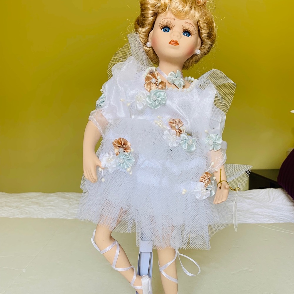 Collectible 16” Porcelain Doll Ballet Dancer Tutus